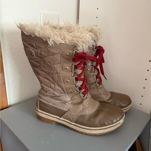 Sorel Brown Winter Boots size 5